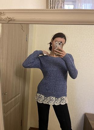 Свитер нежный с рюшами