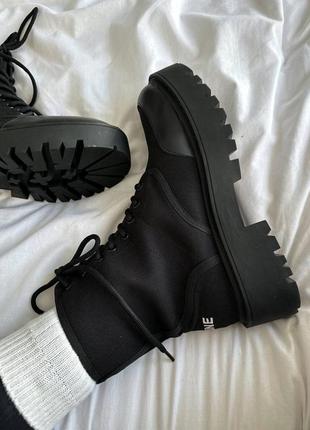 Черевики в стилі celine