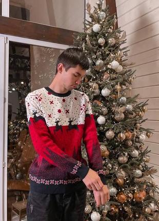 Рождественский свитер с оленями