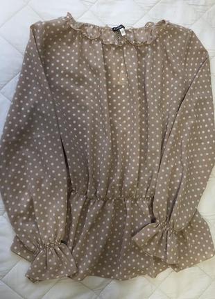 Блуза в горошек