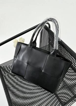 Сумка в стиле bottega vneta arco tote black9 фото