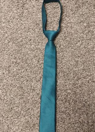 Короткий галстук1 фото