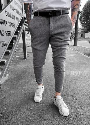 Сірі брюки чоловічі в клітку