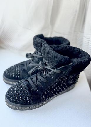 Зимние женские ботинки4 фото