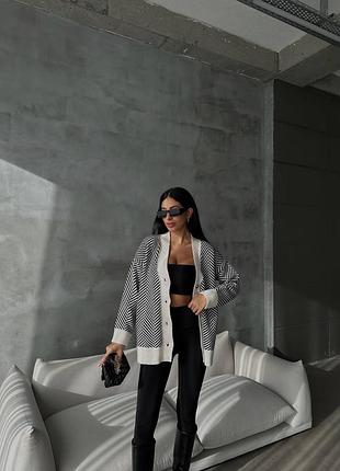 Элегантный кардинан в полоску, на пуговицах❤️ отлично дополнит ваш образ✨