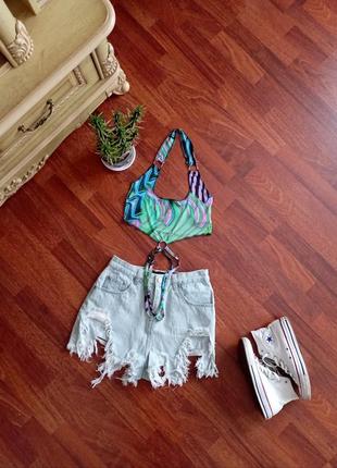Актуальний топ prettylittlething