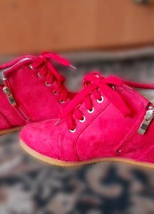 Красные ботинки laura biagiotti3 фото