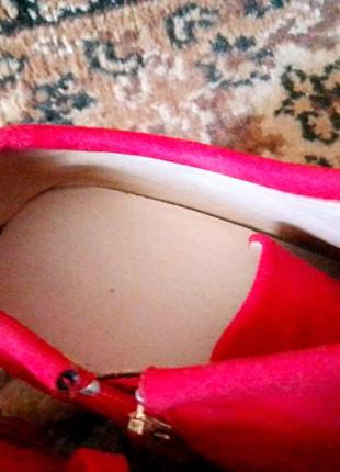 Красные ботинки laura biagiotti5 фото