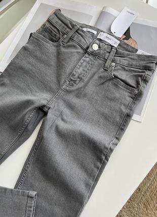 Нові джинси mango skinny сірі3 фото