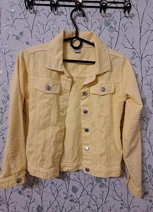 Джинсова куртка