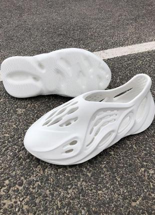 Мужские кроссовки  adidas yeezy foam runner white