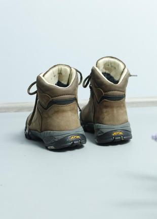 Meindl gore-tex кожаные мужские ботинки высокие зимние на мембране водонепроницаемые коричневые трекинговые тактические salewa the north face lowa5 фото