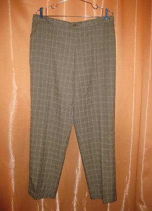 Мом удобные на резинке офисные деловые брюки штаны зауженные длинные км1856 большой размер 20uk