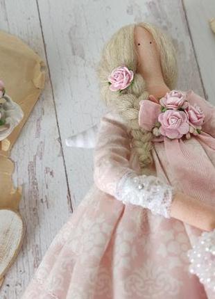 Лялька в стилі тільда ​​в ніжно-рожевих тонах5 фото