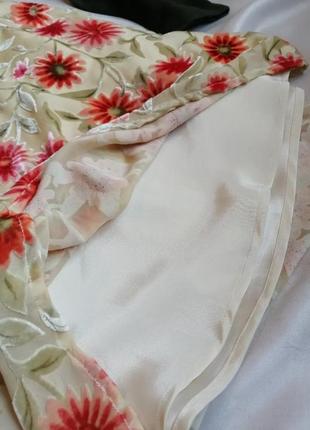 Невероятная юбка с бархатными цветами3 фото