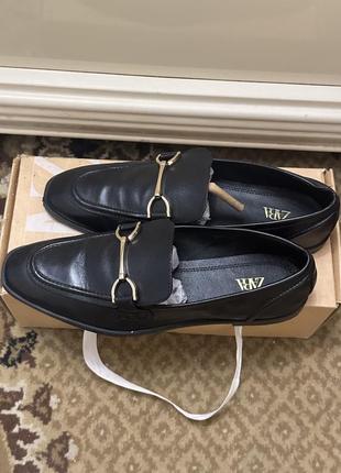 Лоферы zara