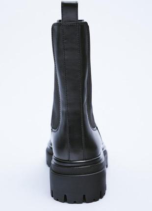 Кожаные ботинки zara на массивной подошве, черного цвета6 фото