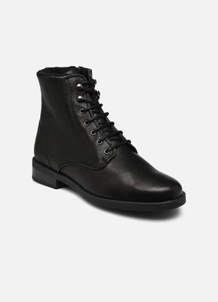 Зимові черевики clarks memi lace black