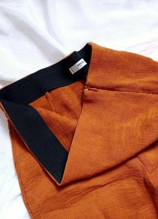 Стильные брюки палаццо в рубчик mango кирпичного цвета4 фото