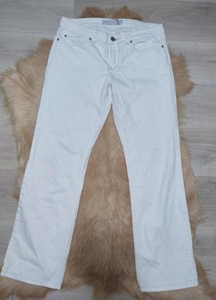 Білі джинсові штани s.oliver
