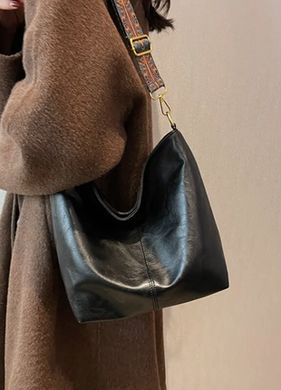 Вінтажна жіноча сумка через плече6 фото