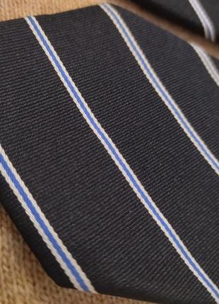 Шелковый фирменный галстук, черный в полоску, немецкого бреда hugo boss7 фото