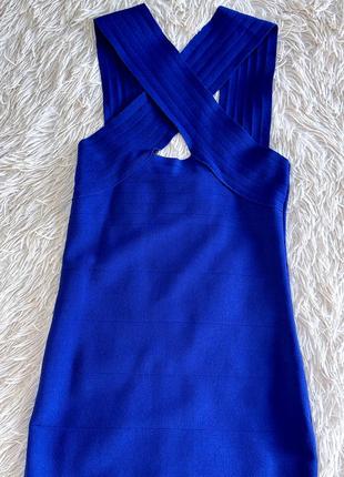 Яркое синее бандажное платье opus london3 фото