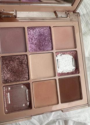 Палітра тіней huda beauty nude obsessions eyeshadow palette - light3 фото