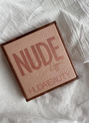 Палітра тіней huda beauty nude obsessions eyeshadow palette - light4 фото