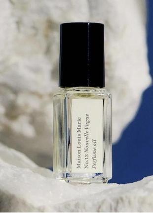 Парфюмированное масло maison louis marie no. 13 nouvelle vague perfume oil2 фото