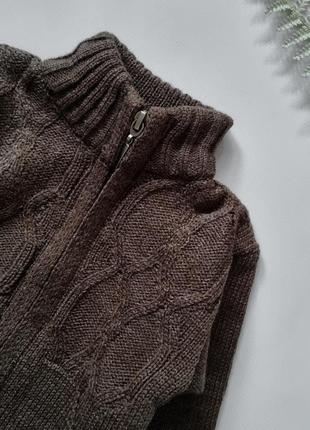 Вязаный свитер на зиму на замочке под горло на мальчика коричневый серый6 фото