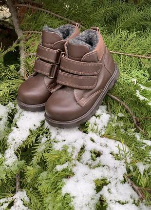 Новые кожаные ботиночки на зиму2 фото