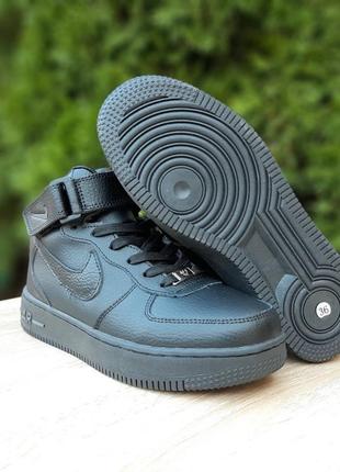 Жіночі кросівки nike air force 1 ' 82 високі чорні знижка sale / smb9 фото