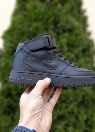 Жіночі кросівки nike air force 1 ' 82 високі чорні знижка sale | smb2 фото