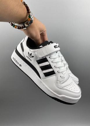 Женские демисезоны кроссовки adidas forum low black white, кожаные