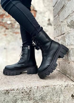 Женские кожаные зимние ботинки на меху, высокие, черные8 фото