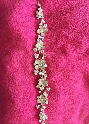 Красивый свадебный ободок