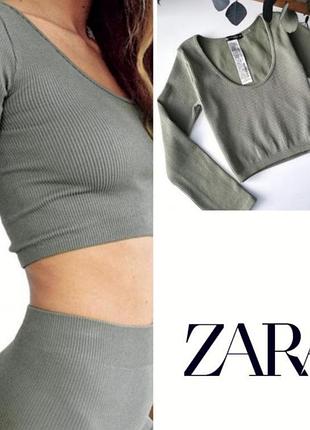 Кроп топ у рубчик zara