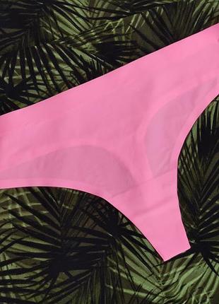 Бесшовные трусики стринги