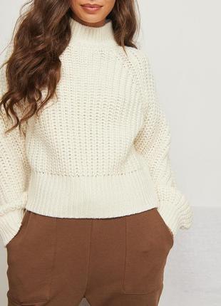 Женский теплый свитер в составе шерсть1 фото