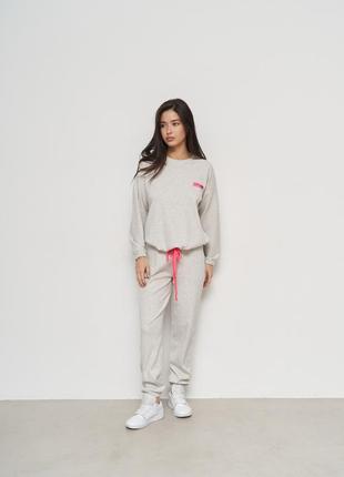 Піжама жіноча світло-сіра в рубчик розмір s, m, l, xl