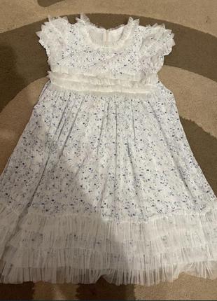 Нежное праздничное платье