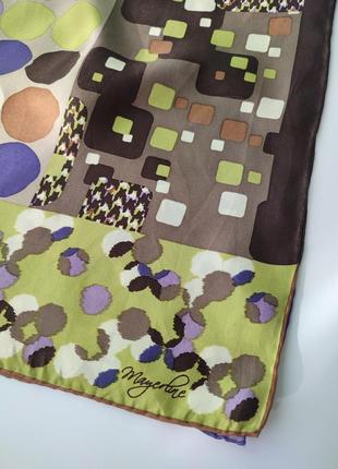 Вінтажна шовкова хустка mayerline brussels ® silk scarf
100% silk