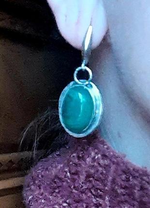 Дизайнерські ексклюзивні срібні сережки з природнім зеленим агатом