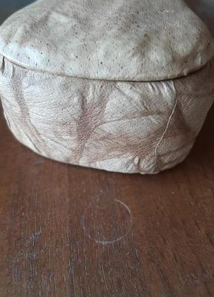 Оригинальная кожаная шкатулка