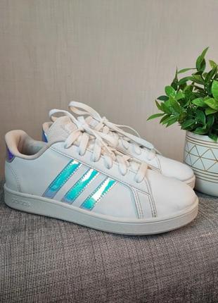 Женские кроссовки/кеды adidas/36-37 размер