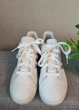 Жіночі кросівки/кеди adidas/36-37 розмір3 фото