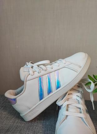 Жіночі кросівки/кеди adidas/36-37 розмір4 фото