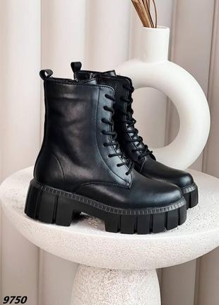 Натуральные кожаные зимние черные ботинки - берцы на повышенной подошве2 фото
