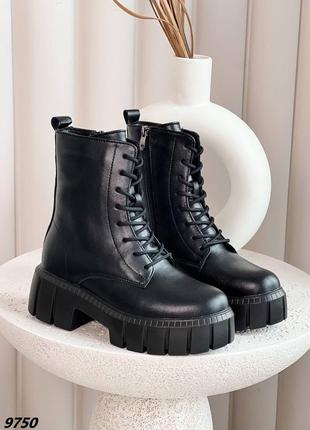 Натуральные кожаные зимние черные ботинки - берцы на повышенной подошве3 фото